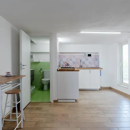 Apartment Skyview Terrace: Your Urban Escape