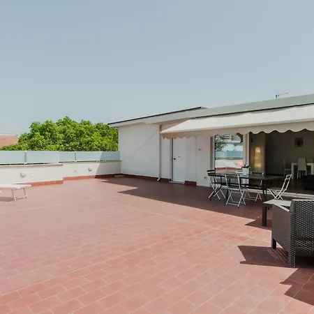 Skyview Terrace: Your Urban Escape Apartment